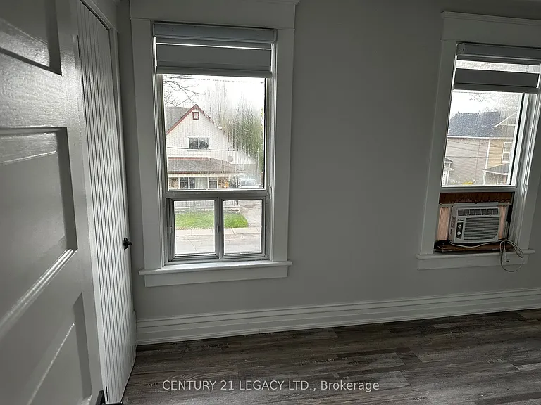 6251 Ker St E — Photo 11