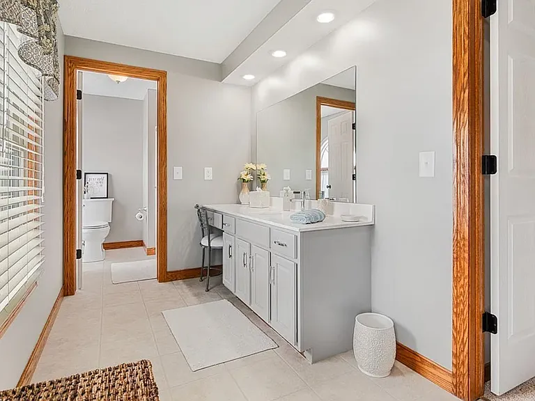 5909 Royal Hill Cir NE — Photo 19
