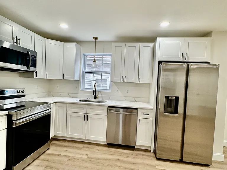 52 Zone St #2 — Photo 7