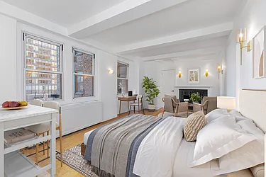 10 Mitchell Place, #9E