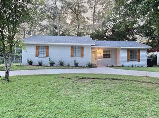 3300 Woody Way, Tallahassee, FL 32309
