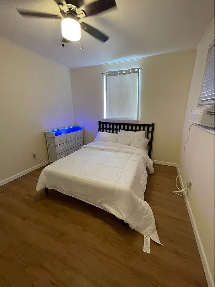 1 bed, 500 sqft, $975 — Photo 3