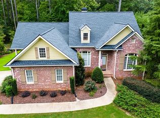 5850 Azalea Ridge Dr, Douglasville, GA 30135