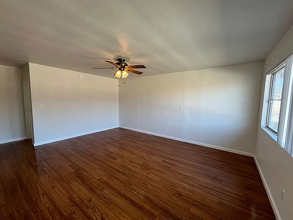 4th image of 13520 Cerise Ave #13522