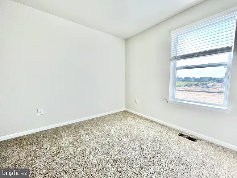 522 Ridgely Blvd — Photo 10