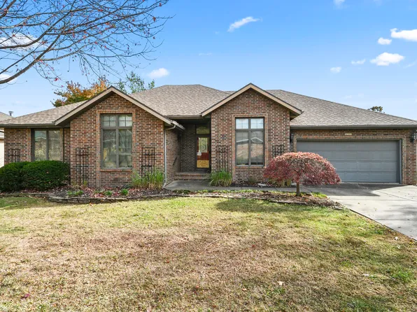 2666 S Williams Avenue, Springfield, MO 65807