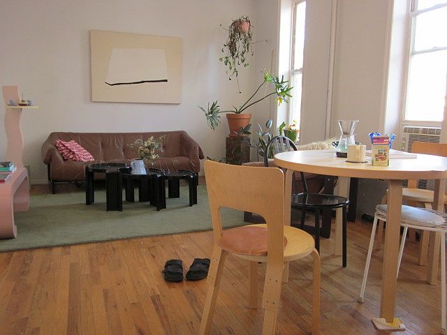 1st image of 165 Montrose Ave APT 3D