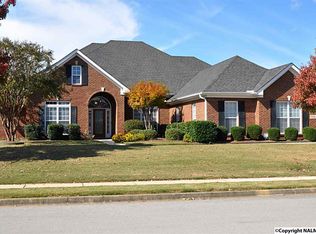 3114 Mossy Rock Rd SE, Owens Cross Roads, AL 35763