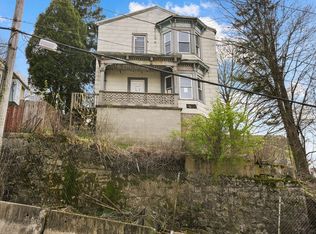 213 Weetamoe St, Fall River, MA 02720
