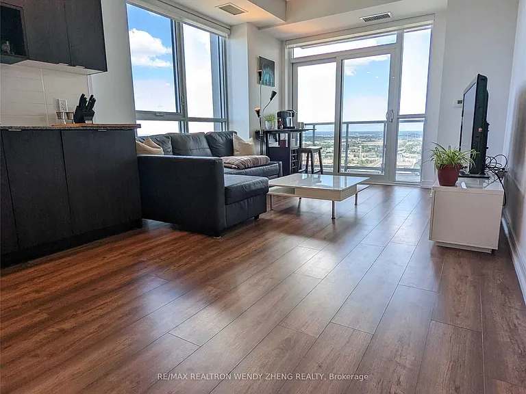 225 Village Green Sq #2602 — Photo 6