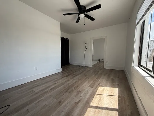 2015 NW 4th St — Photo 3
