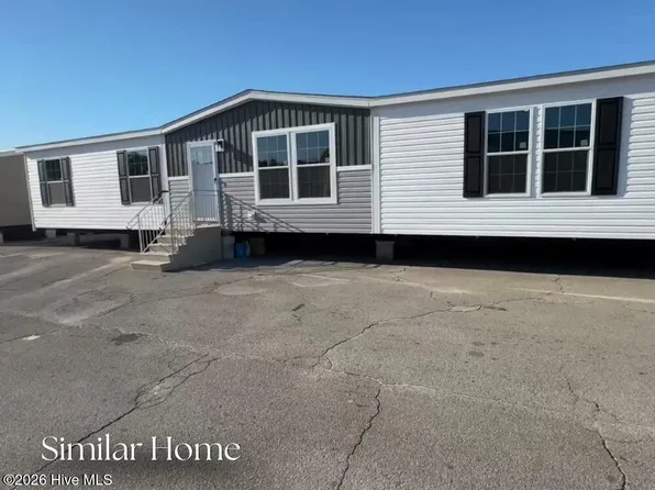 89 Jenkins Avenue, Maysville, NC 28555