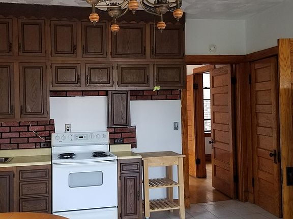 5th image of 3031 S Parnell Ave #3R