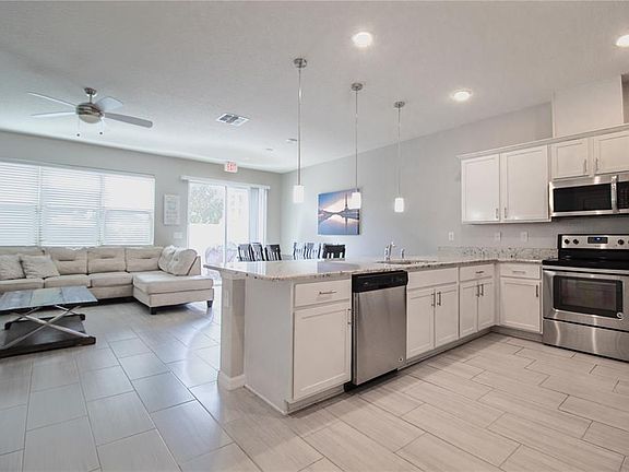 4th image of 5159 ADELAIDE DRIVE