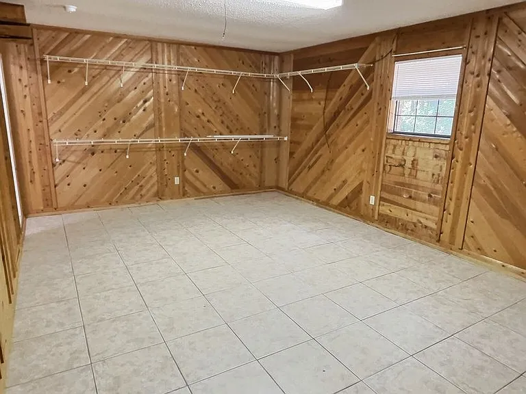 9216 Point Aux Chenes Rd — Photo 11