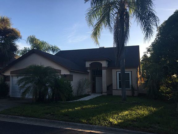 2nd image of 3774 Huntwicke Blvd