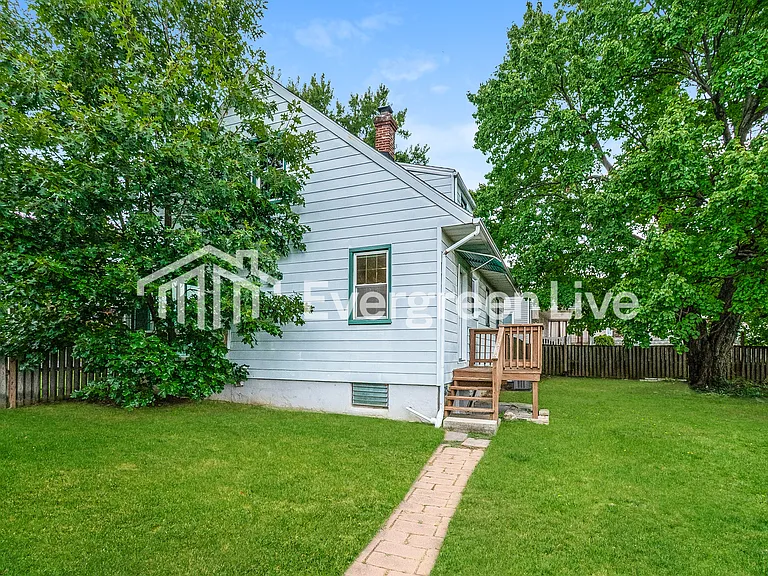 8201 Oakleigh Rd — Photo 15