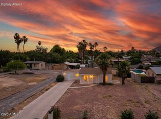 2410 W Vista Ave, Phoenix, AZ 85021
