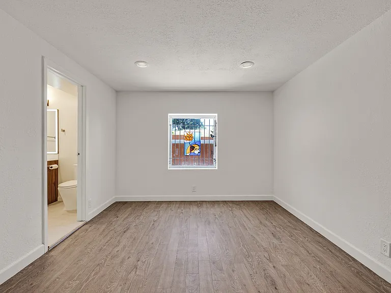318 Allison St — Photo 20