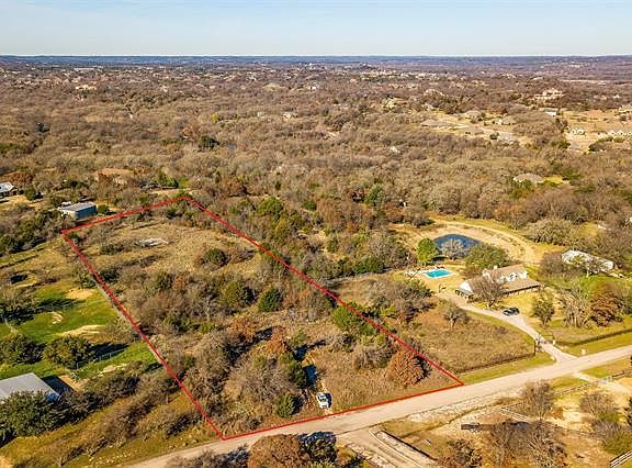 3rd image of 825 E Pradera Ct