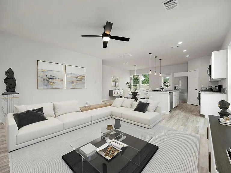 8 Donna Ct #B — Photo 2