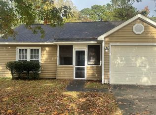 206 Wedgewood Dr, Jacksonville, NC 28546