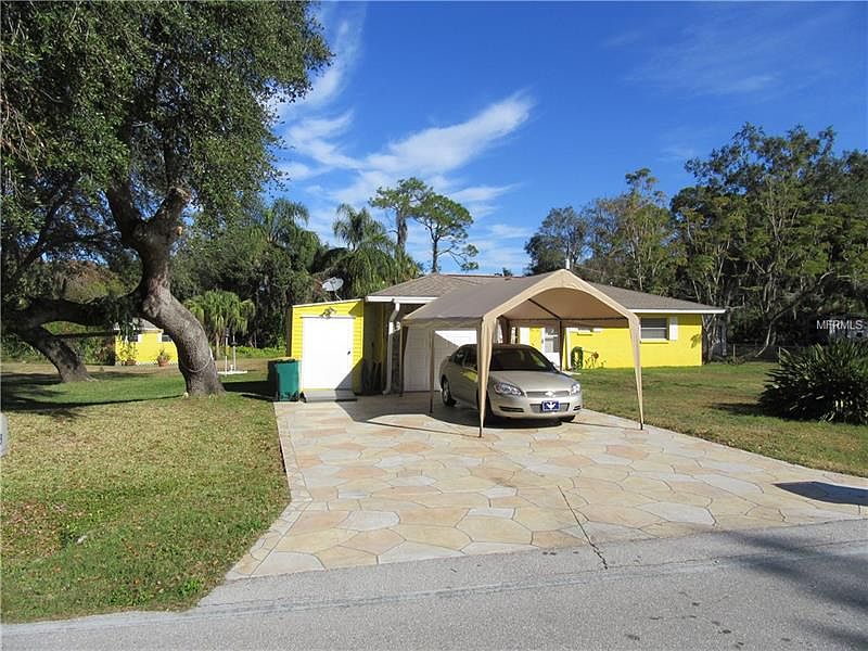 1st image of 20198 Lorenzo Ave