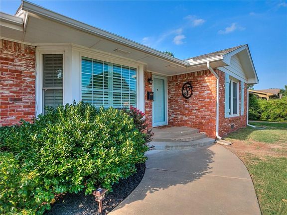 4th image of 2625 Kent Dr