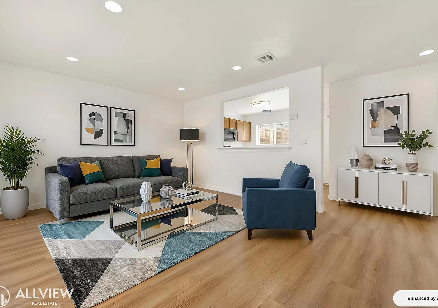 980 E Mission Ave — Photo 1