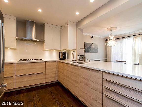 Exquisite Poggenpohl cabinetry
