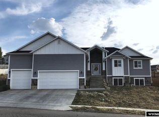 175 Elkridge Ln, Evanston, WY 82930