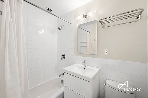 Rented by The Agency | media 6