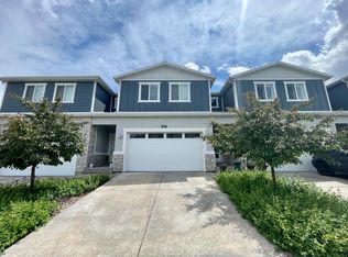 1727 W Shade Ln, Riverton, UT 84065