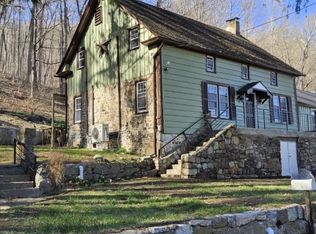 223 Mountain Lake Rd #101, Belvidere, NJ 07823