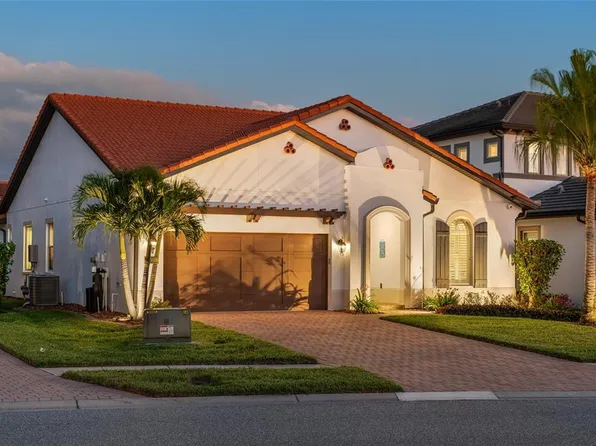 10692 Royal Cypress Way, Orlando, FL 32836