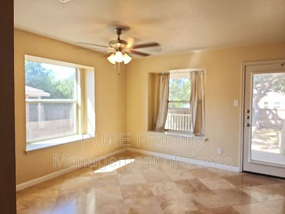 5th image of 3590 Rock Shelf Ln