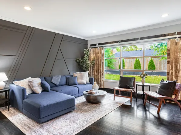 18836 Webster Ave, Southfield, MI 48076