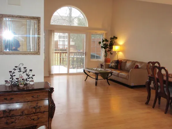 2995 River Birch Dr, Brookfield, WI 53045