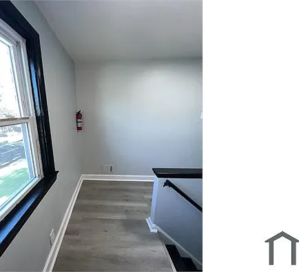 2621 Price St — Photo 12