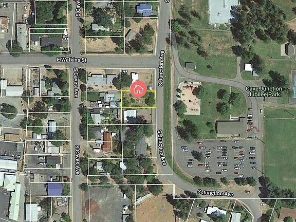 5th image of 308 S Junction Ave