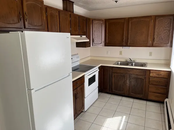 218 E Campbell Ave, Rantoul, IL 61866