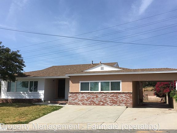 2nd image of 173 Coral View St
