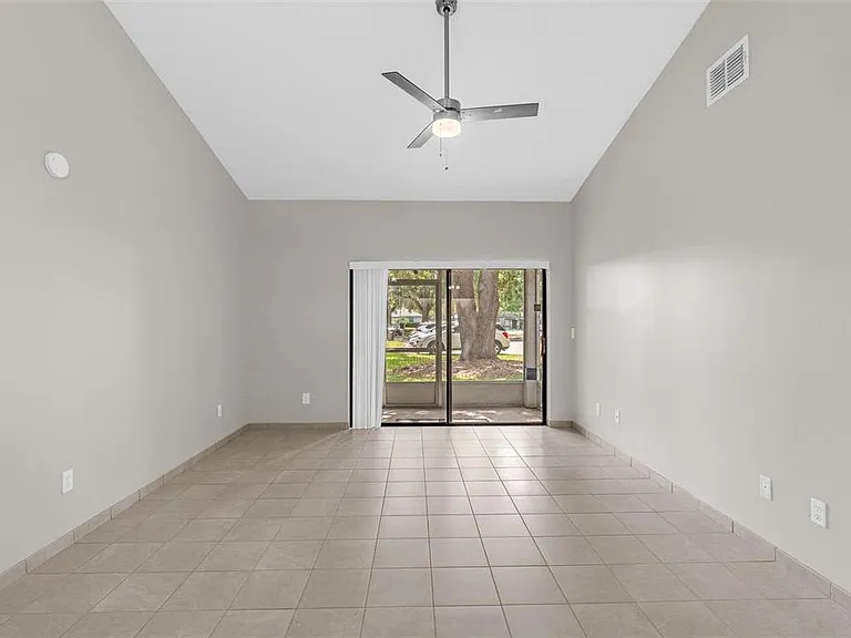 2643 Laser Ct — Photo 11