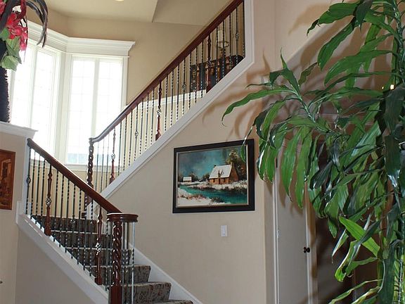 3rd image of 2106 S Walking Trail Dr