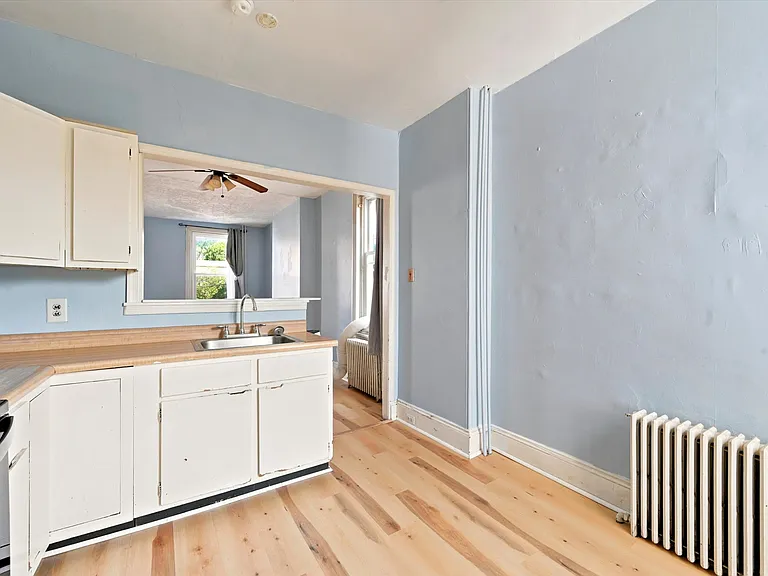 204 Ripka St #2 — Photo 10