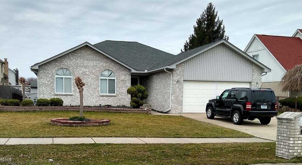 1st image of 28701 Wales Dr