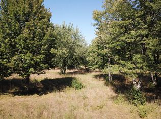 1853 W John Beers Rd, Stevensville, MI 49127