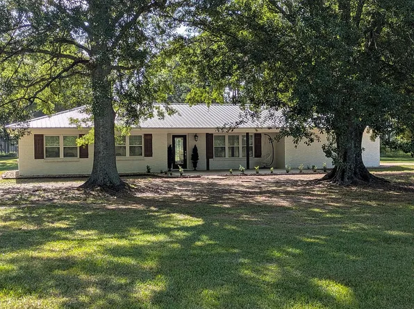 78 Greer Rd, Jayess, MS 39641