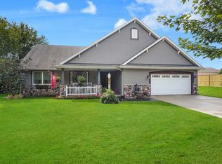 9059 70th St, Kenosha, WI 53142