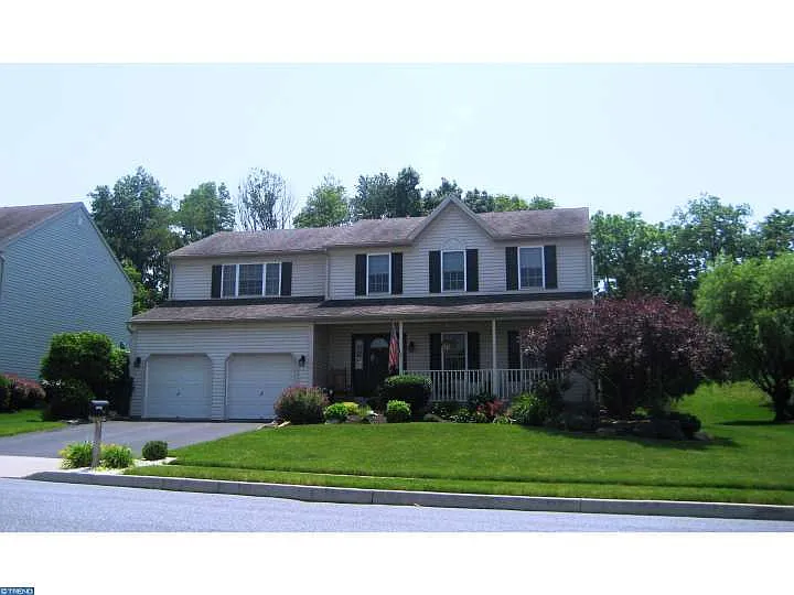 429 Augusta Dr E photo 1